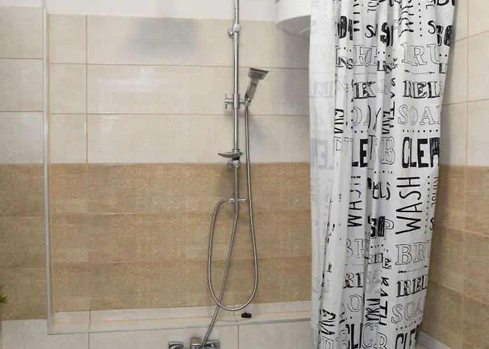Berzsenyi Breeze Appartement *